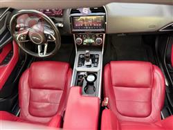 جاكوار XE